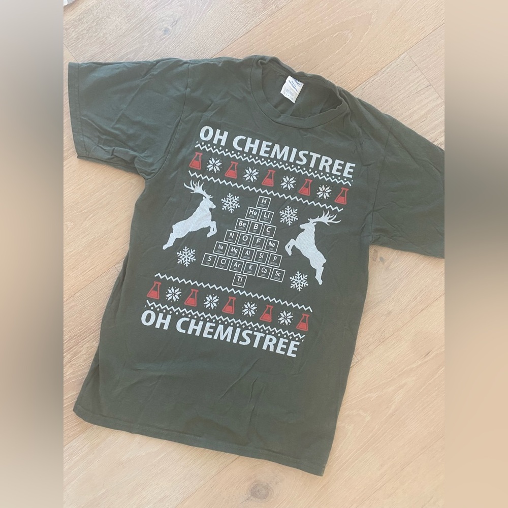 Chemistry Christmas t shirt size small